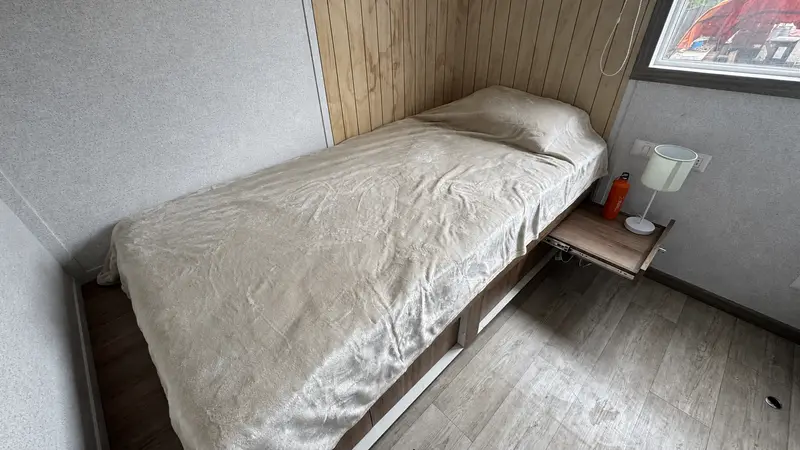 Interior módulo dormitorio